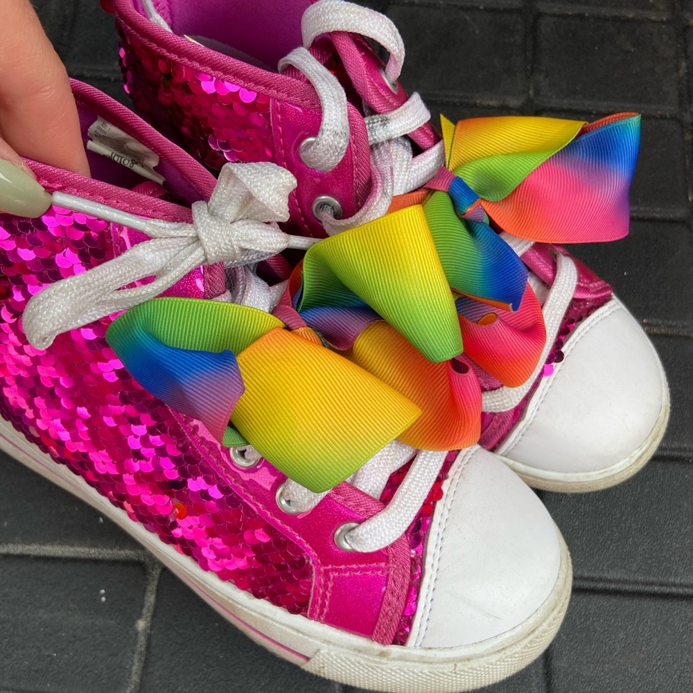 Jojo Siwa sneakers size 1